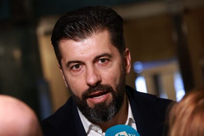 Пенсионираният политик кирил петков отново в съда, разказа какви ги вършил снощи с асен василев