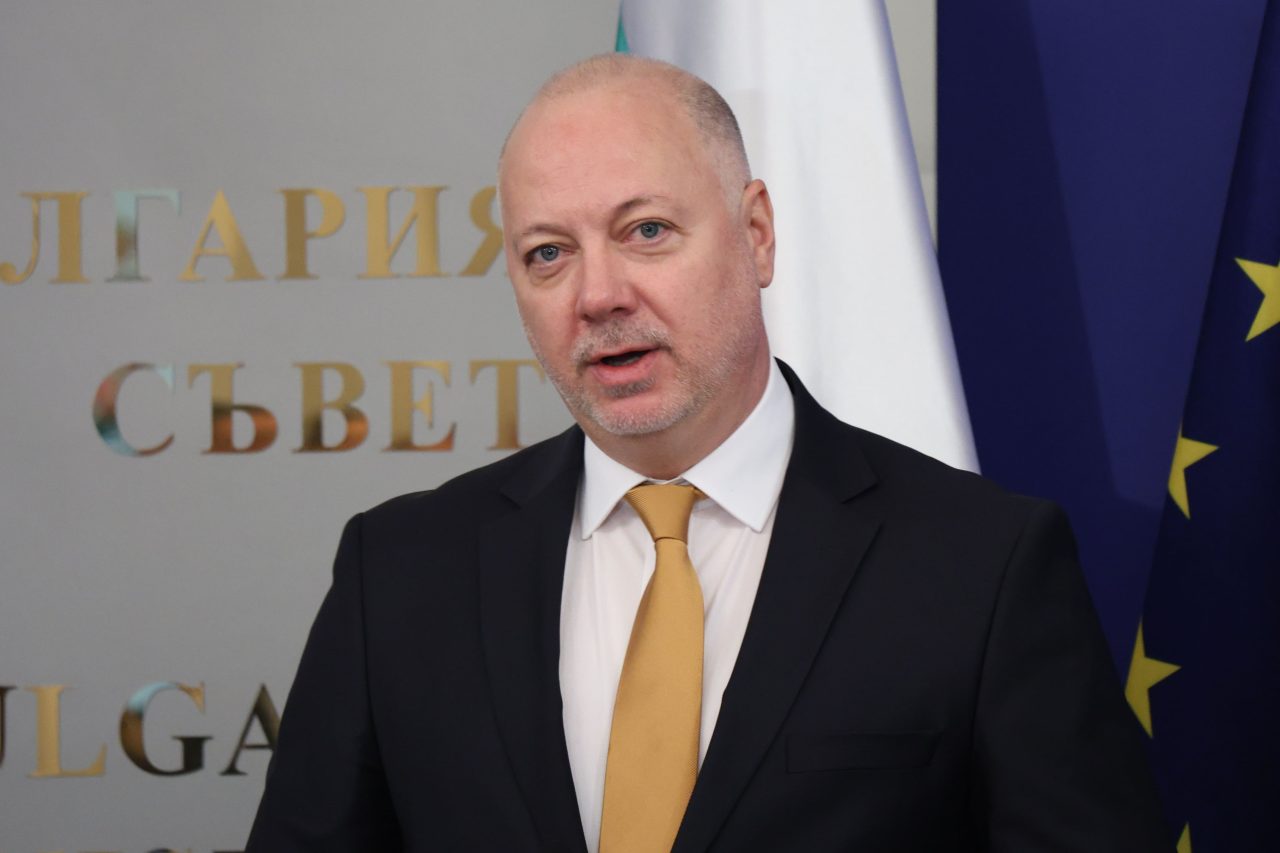 12 членове на кабинета „Желязков“ се завръщат като депутати. Ето кои напускат НС 1 12 членове на кабинета „Желязков“ се завръщат като депутати. Ето кои напускат НС