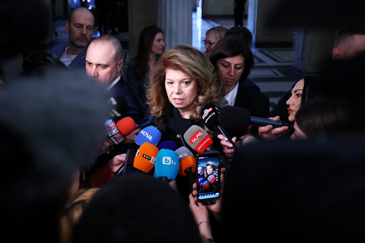 Йотова недоволна: имам резерви към някои от министрите на гюров