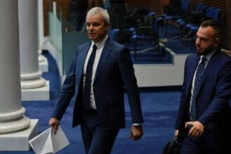 „информационно обслужване“ с мълниеносен отговор след обвиненията на костадинов: нямаме никакво отношение към…