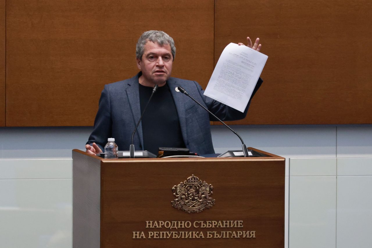 Тошко Йорданов с тежки обвинения към министър на Гюров: Цицелката трябва да е в затвора според закона