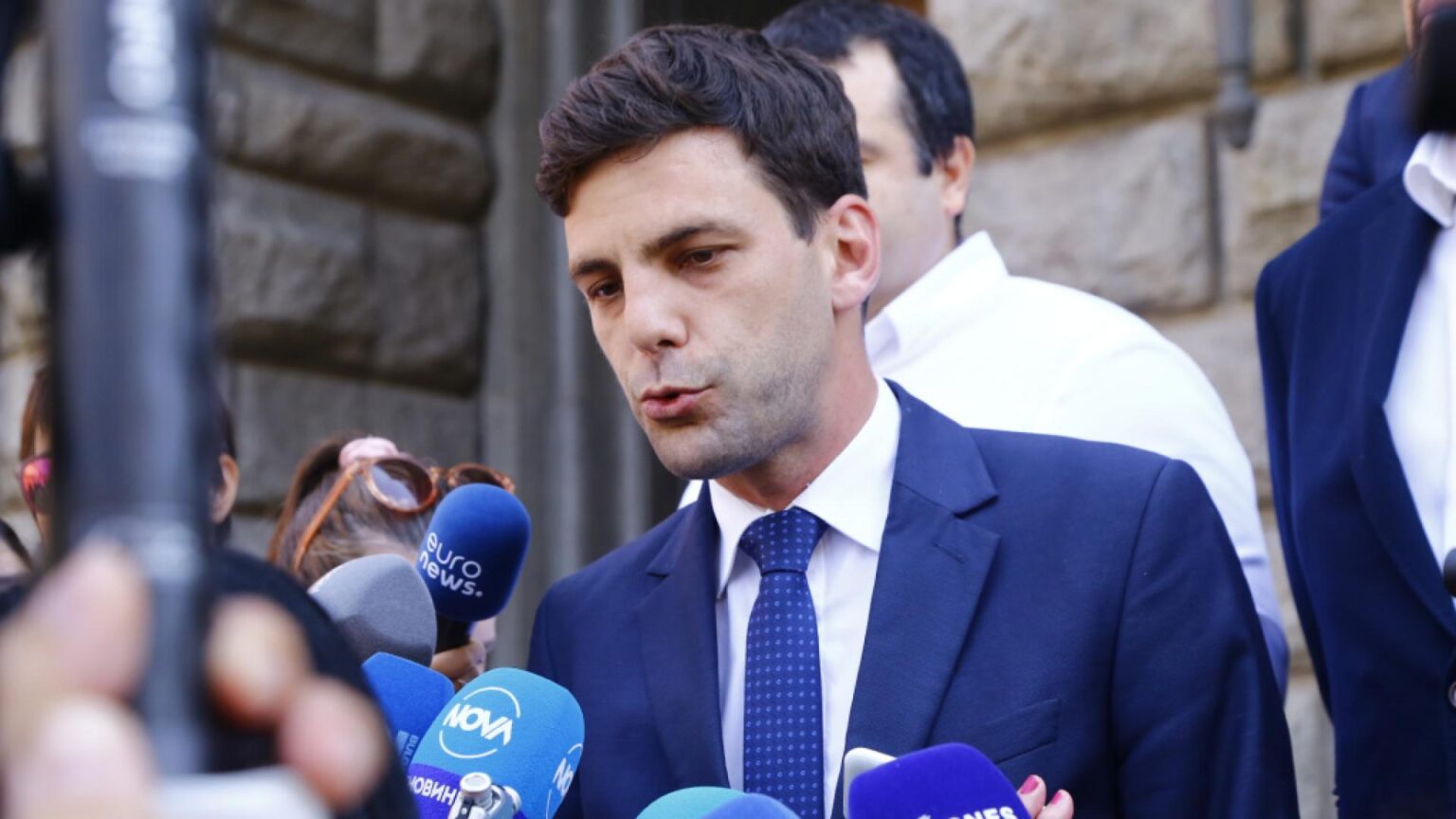 Никола минчев: не виждам потенциален партньор в лицето на радев, външната политика му е слаб пункт