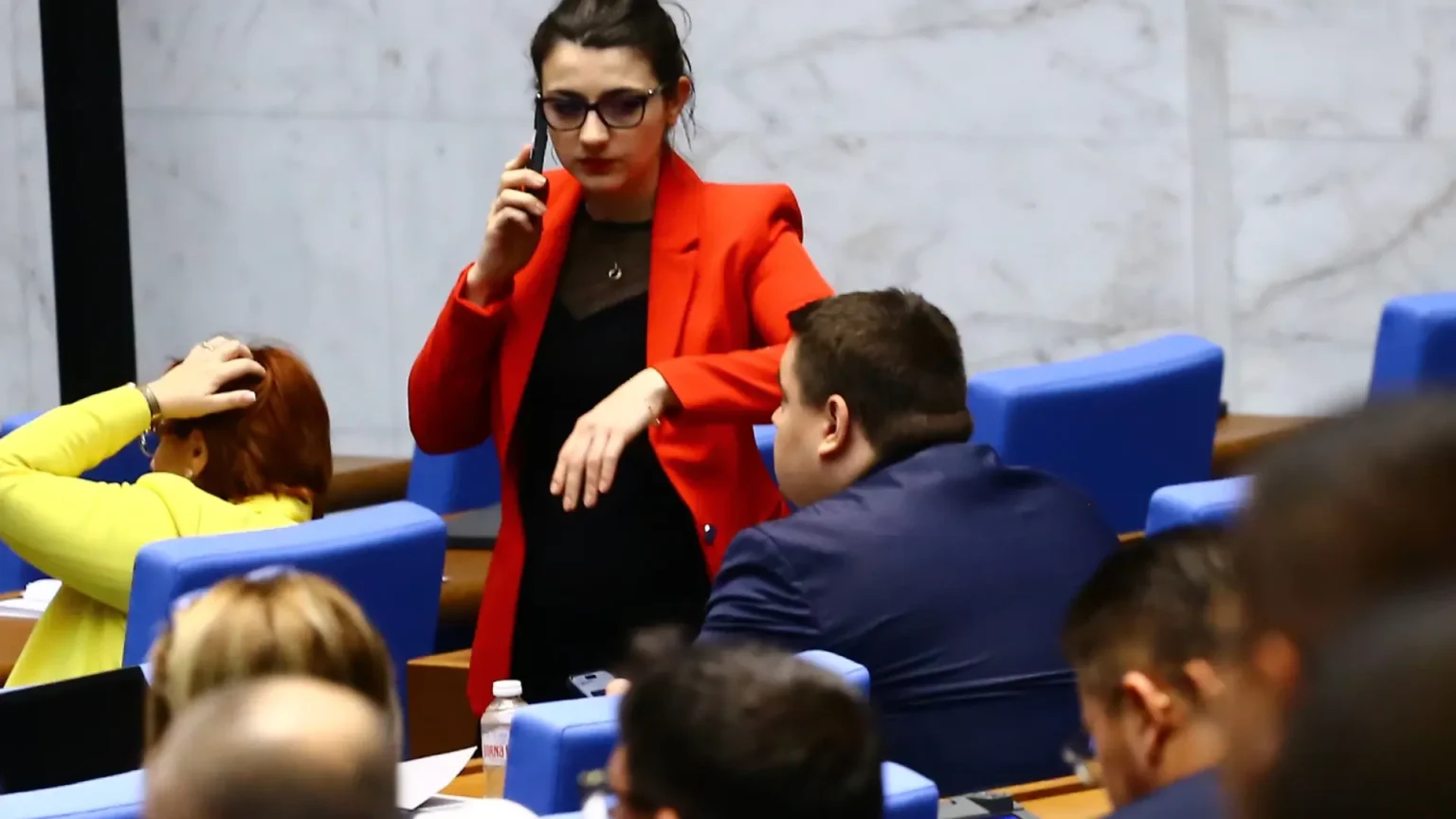 Официално: пп-дб би шута на лена бориславова