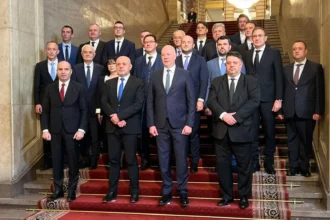 Извънредно: кабинетът подава оставка!