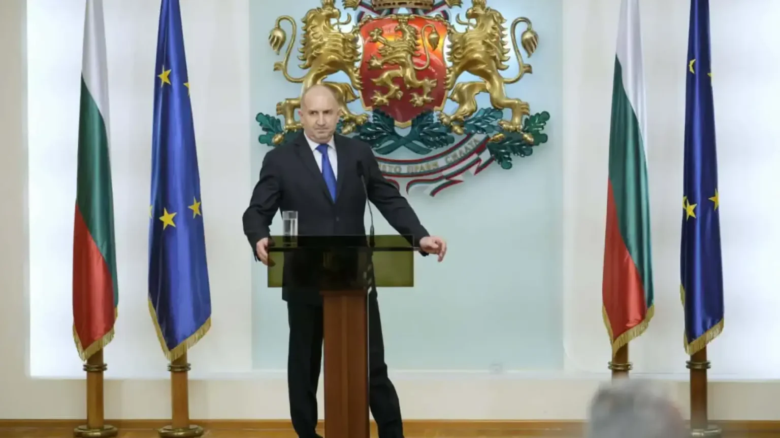 Партията на радев е готова? Подадена е заявка за запазване на марката "нашата българия"