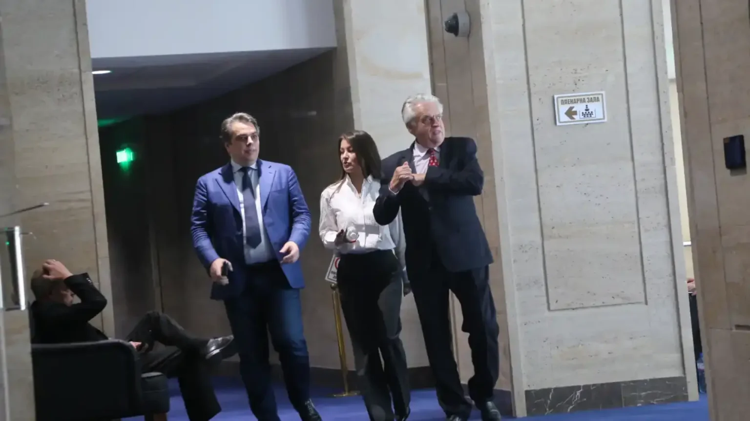 Поредният гърми: асен василев натиря бойко рашков от листите на пп