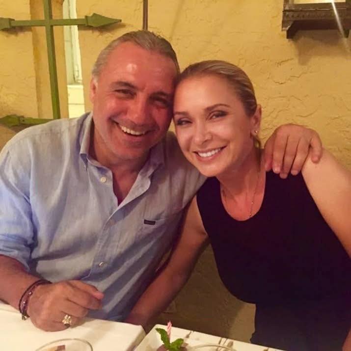 Христо стоичков трогна мрежата с обръщение към любимата си жена.