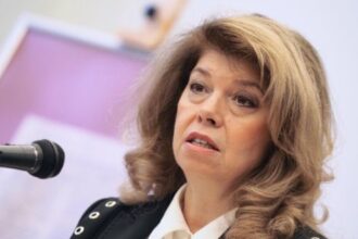 Йотова потвърди: може да имаме служебно правителство и ден за изборите на тази дата