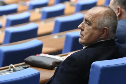 Ексклузивно! Бойко борисов сменя шефове в герб