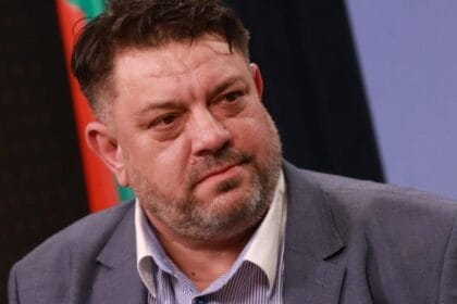 Тотален разпад! Четири парии напуснаха бсп-обединена левица