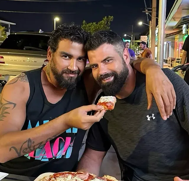 Изненада! Азис проговори за мъжа до него