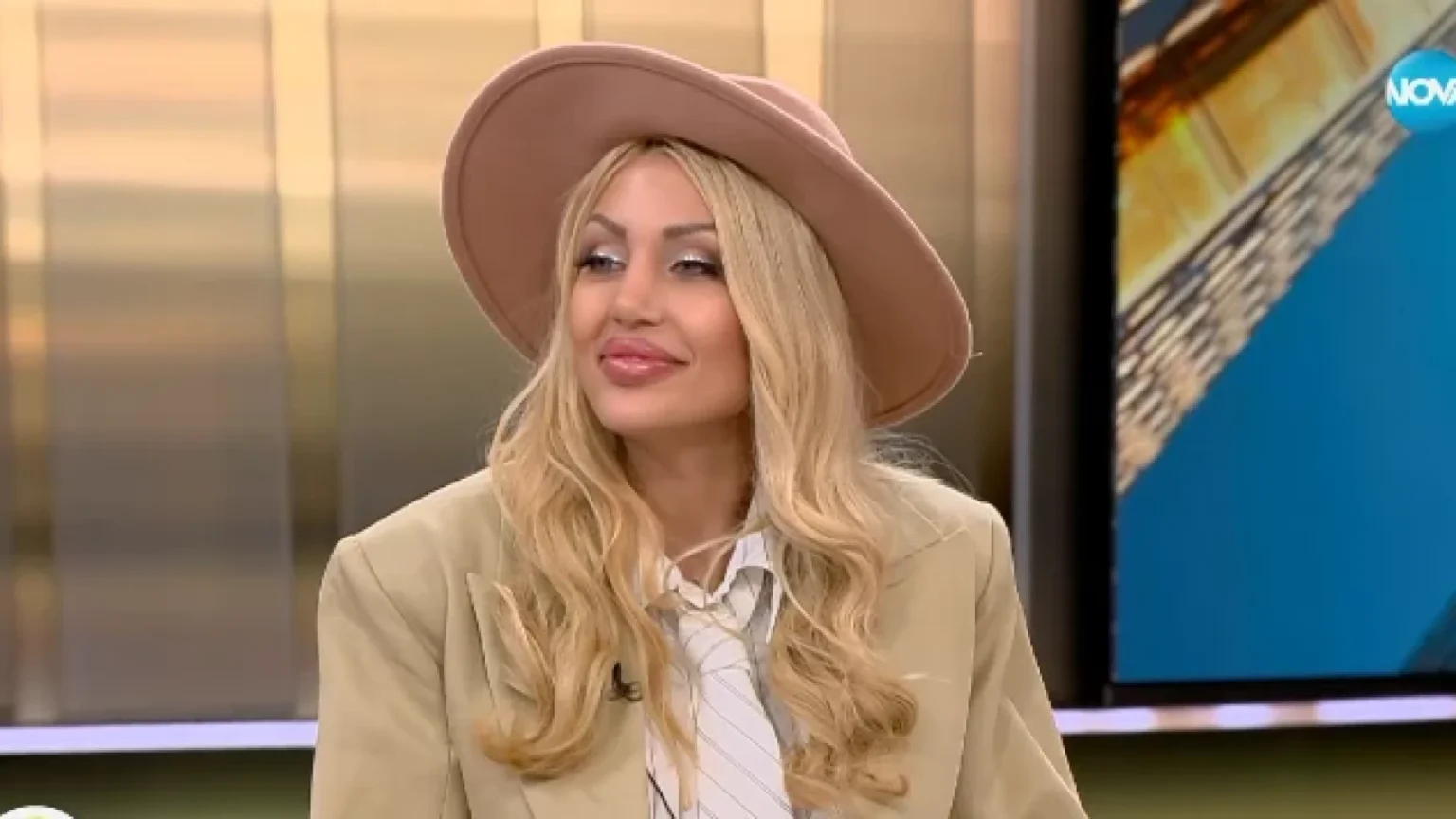 Джулиана Гани разкри своята версия за скандала с Петя Буюклиева 1 Джулиана гани разкри своята версия за скандала с петя буюклиева