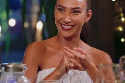 Вижте как е изглеждала ферай от „ергенът“ преди естетичните корекции (снимки)