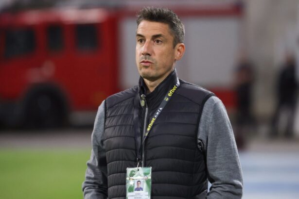 Хулио веласкес ще изненада всички в разград с титуляр, за първи път ще му е в левски