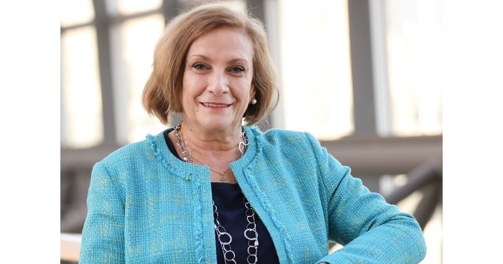 Искра михайлова: българите зад граница са най-големият инвеститор