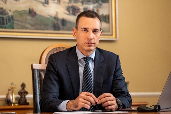 Виктор димчев избухна с тежки обвинения за машинния вот и българия