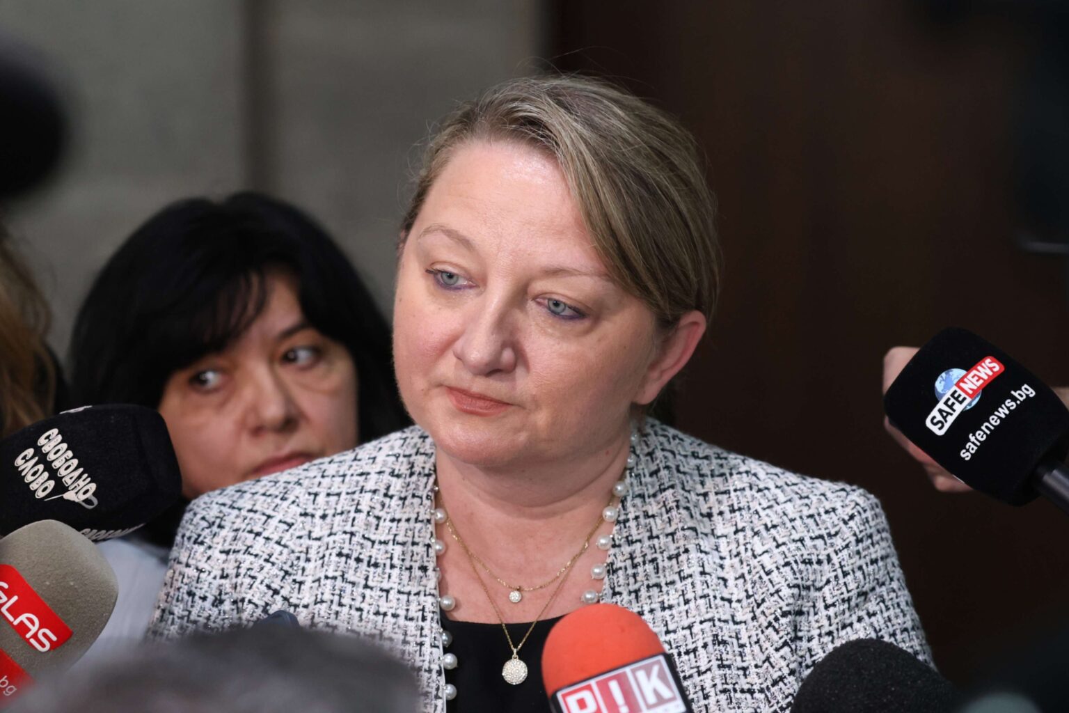 Сачева бясна: Правителството започва с фалстарт, честни избори няма да има