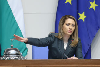 Ексклузивно! Ето кой назначиха за председател на парламентарната група на БСП-ОЛ