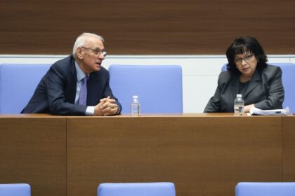 Големи рокади в парламента! 12 министри се връщат като депутати, за един от най-важните обаче няма място