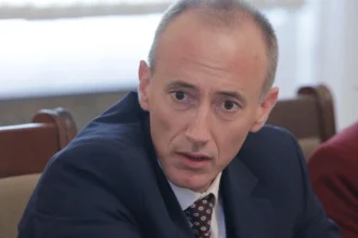 Мон обяви съществени промени – кои студенти ще се възползват