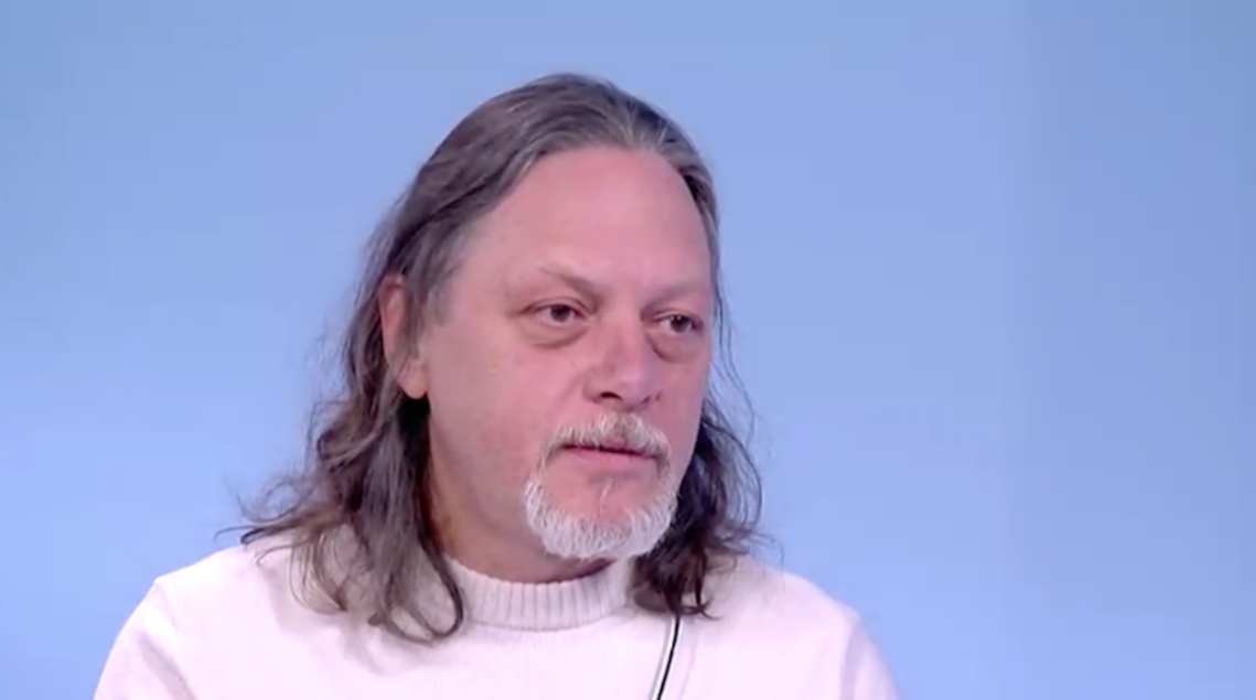 Алгафари: на абдикиралия радев му хареса да е във властта и иска да е отново там