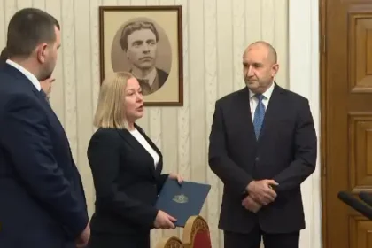 Пп-дб изненада с избора си кой да приеме мандата от радев, той отряза мераците им за...