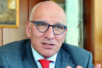 Хампарцумян алармира: това решение може да завърши плачевно!